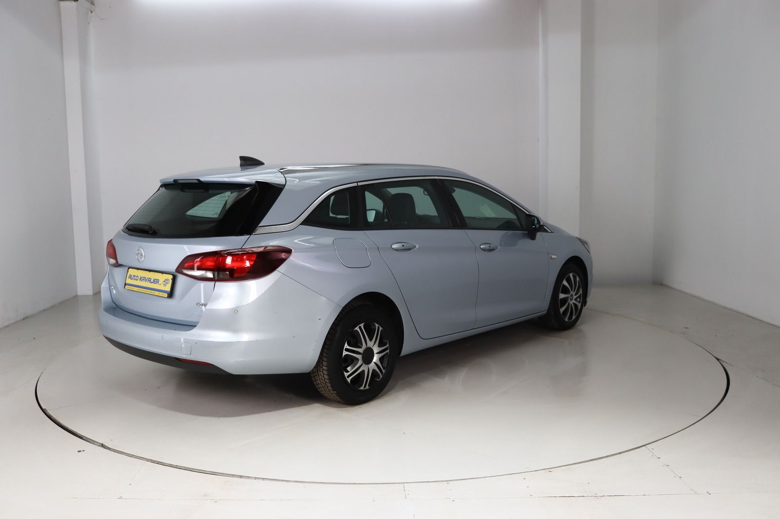 Fahrzeugabbildung Opel Astra K Sports Tourer * Navi * HU/AU neu *