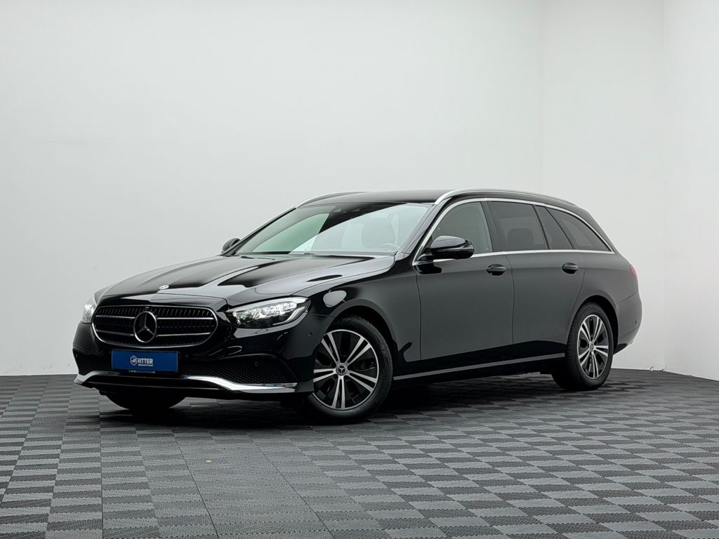 Image of Mercedes-Benz E 200