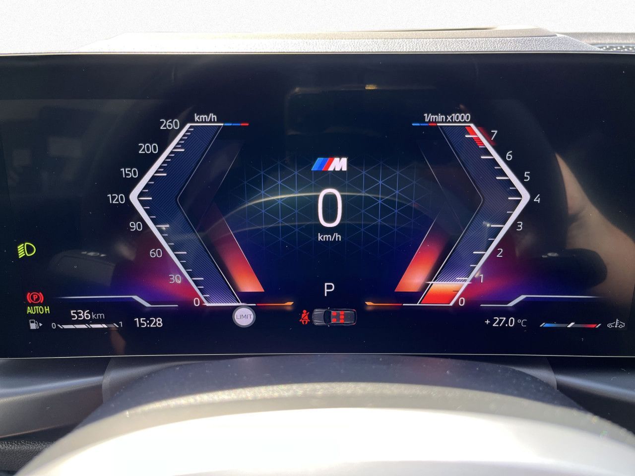 BMW 320 - Bild 10