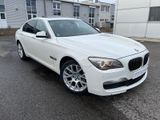 BMW 730d  M-Paket Sportpaket Navi Xenon Leder Sitzh. - BMW 7er Reihe aus 2009