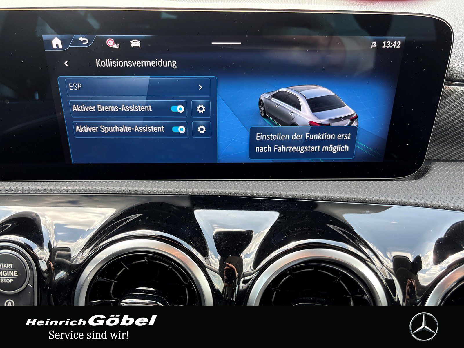 Fahrzeugabbildung Mercedes-Benz A 180 L PROGRESSIVE*APPLE-CARPLAY*KAMERA*NIGHTP*