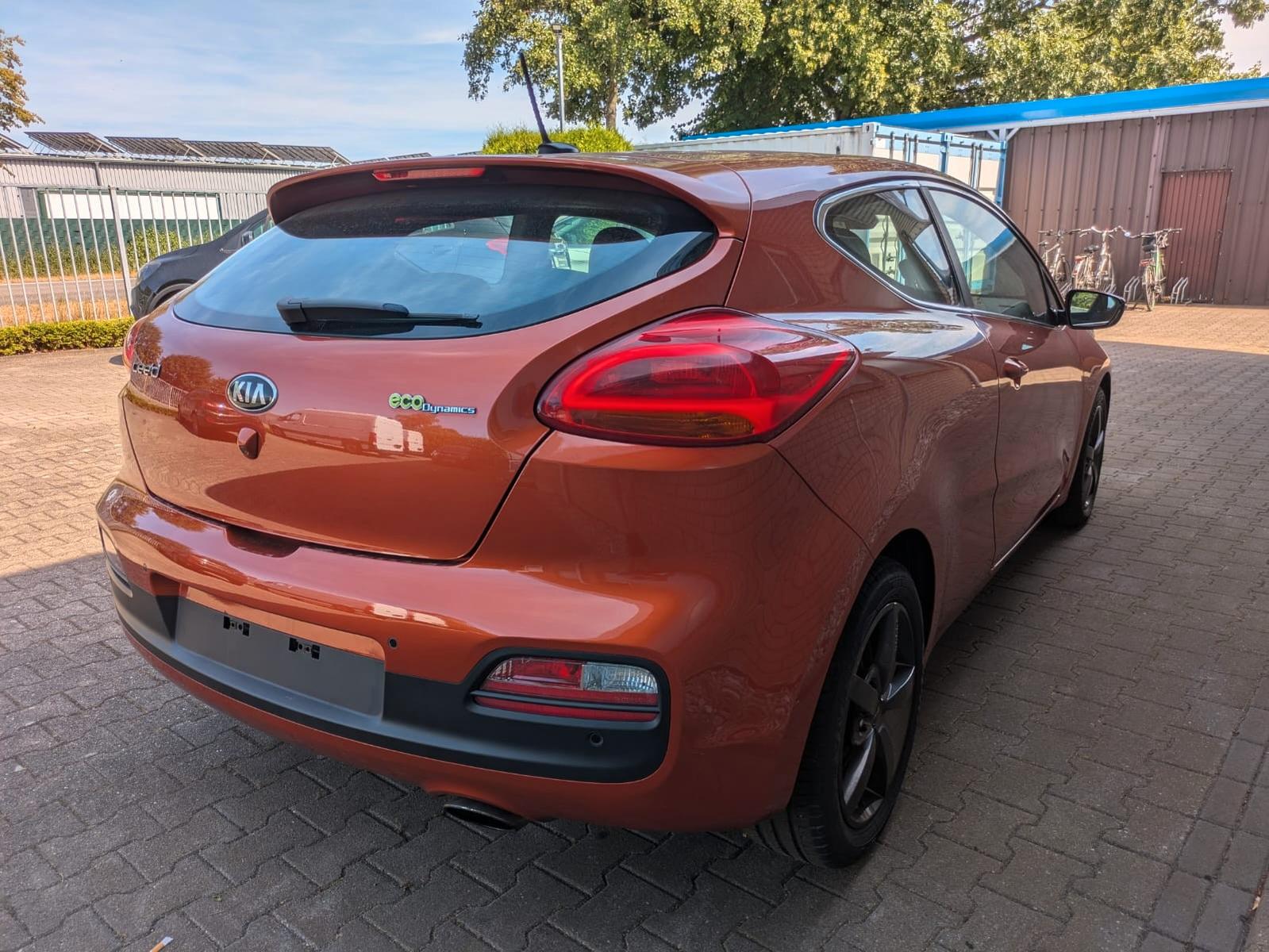 Kia ProCeed Spirit Performance & Pilot Paket