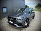 Mercedes-Benz GLE Diesel Hybrid / AMG / foliert / Garantie - Hybrid (Diesel/Elektro): Geländewagen, Garantie