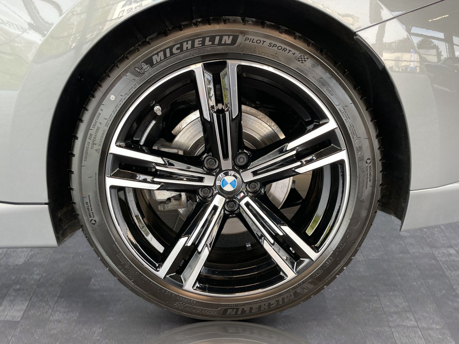 BMW 218 - Bild 14