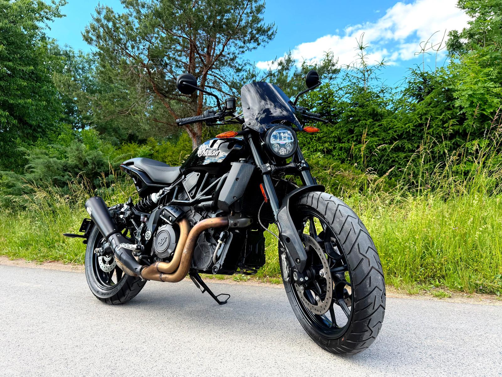 Indian FTR 1200 mit Dr.Jekill&Mr.Hyde wie Neu