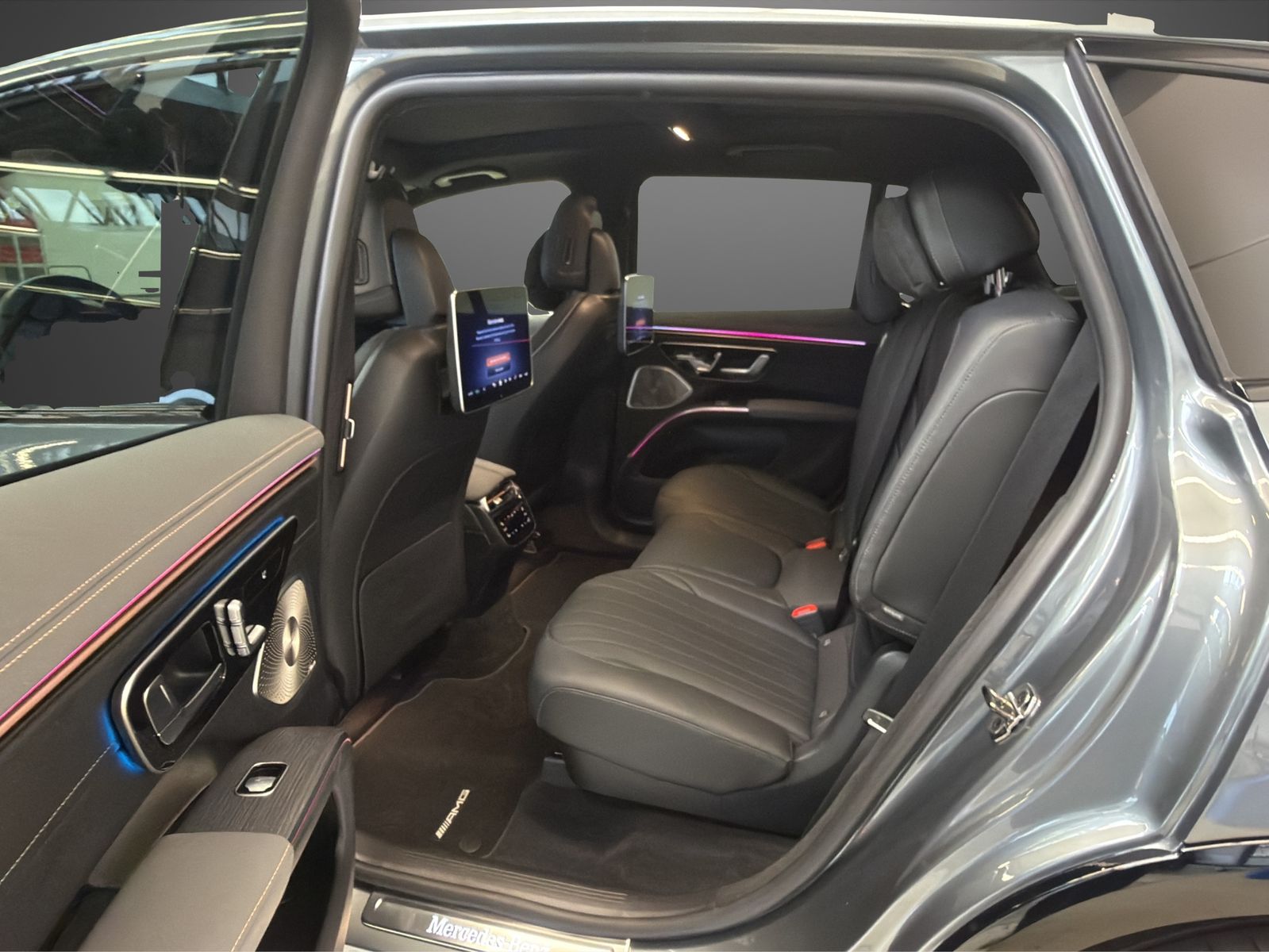 Mercedes-Benz EQS 580 SUV 4M AMG AHK NIGHT TV Burmester 21 foto 8