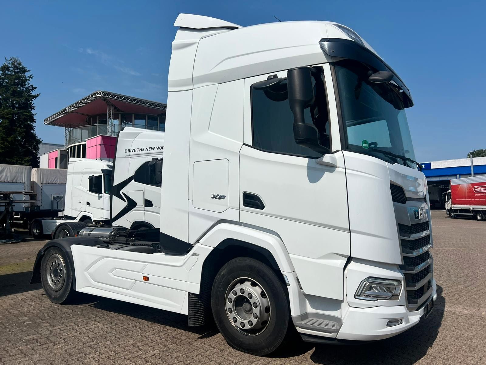 Fahrzeugabbildung DAF 2 Stück XF 480 FT NGD E6, Bj.2022