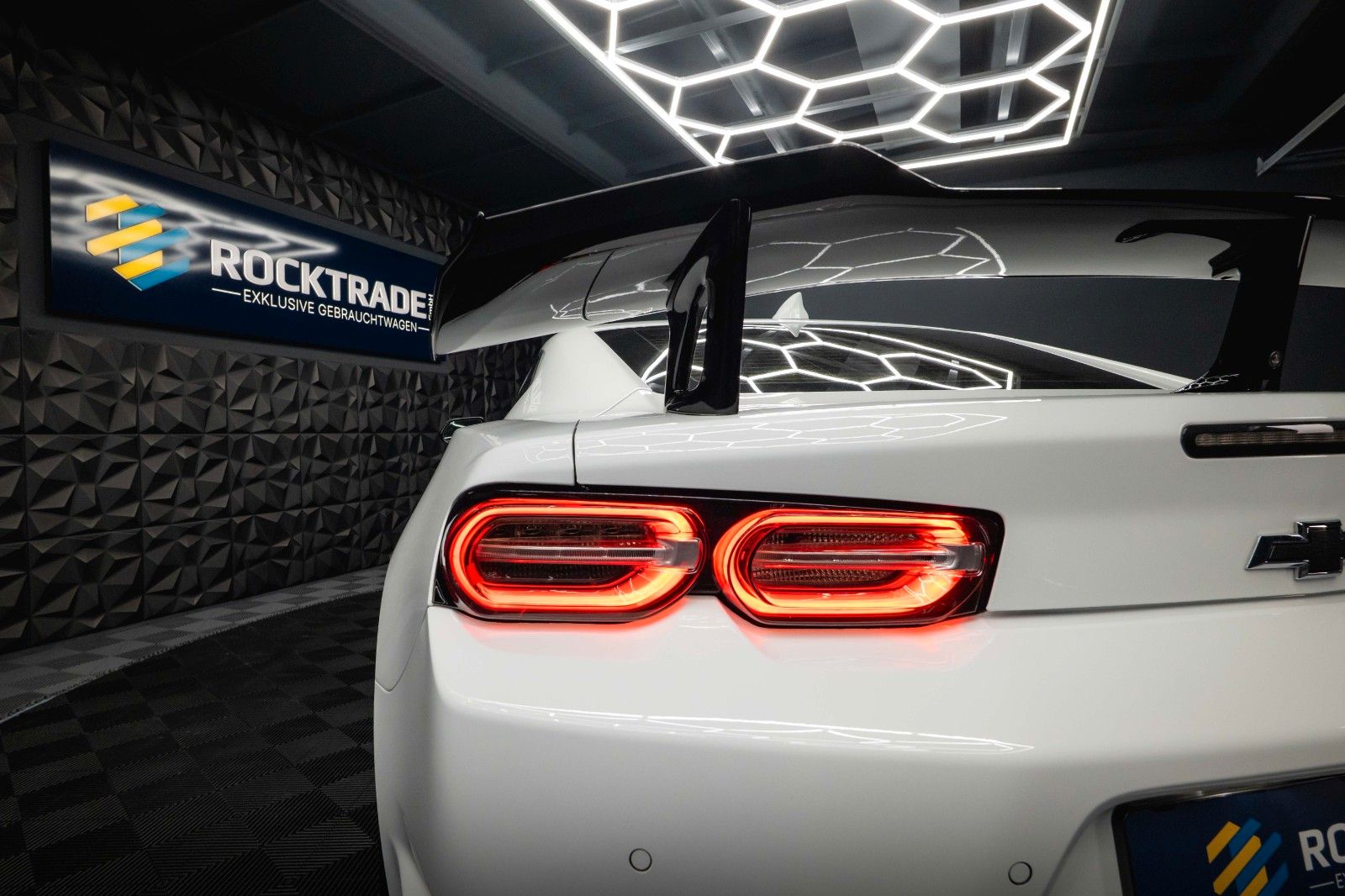 Fahrzeugabbildung Chevrolet Camaro 6.2 2SS Coupe LT1 Performance *Head Up*