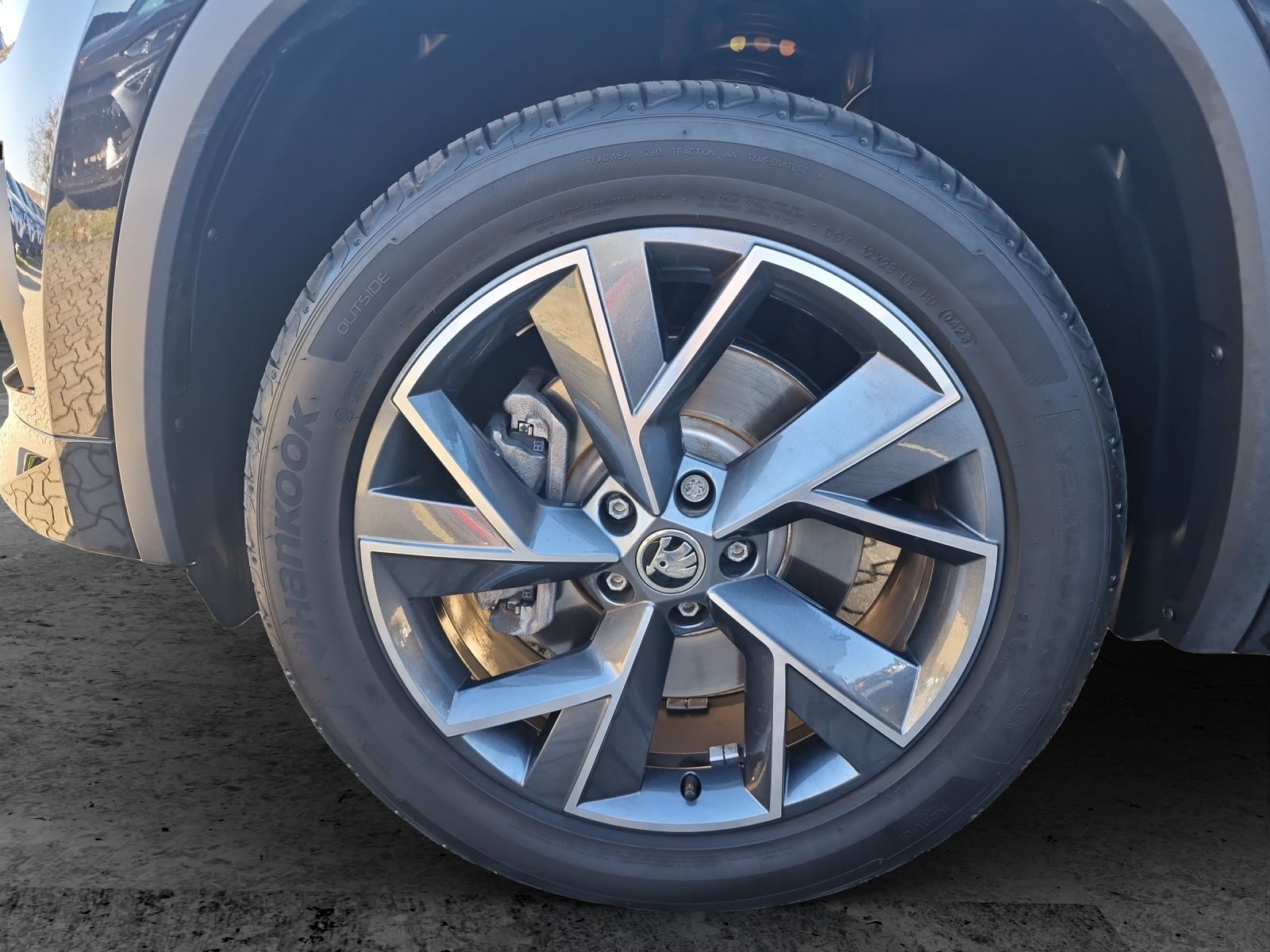 Fahrzeugabbildung SKODA Kodiaq Sportline 4x4 2.0 TDI DSG ACC AHK KAMERA