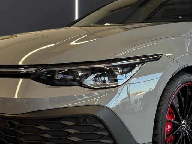 Golf GTI 2.0 TSI VIII Clubsport Panorama Akrapov