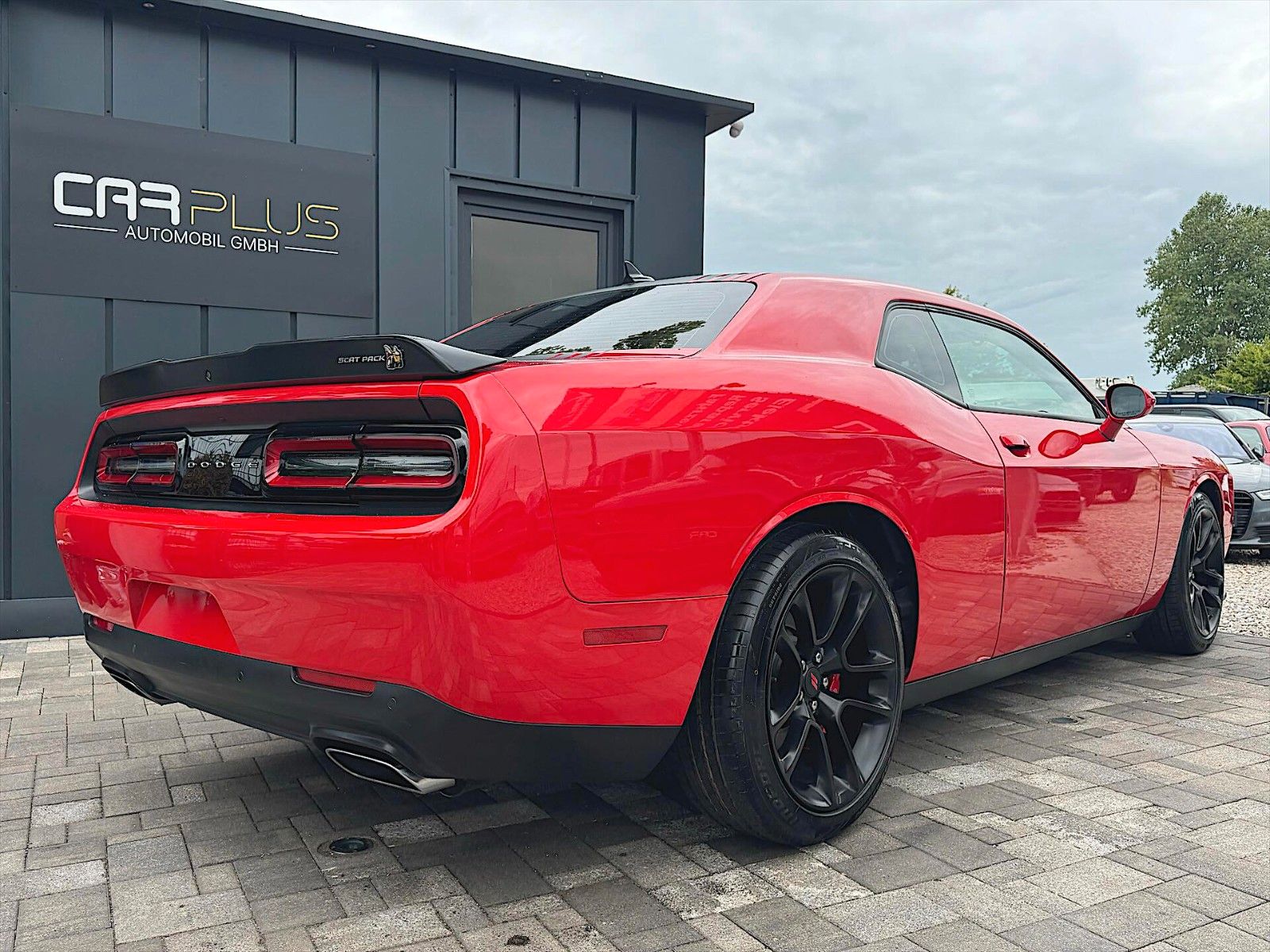Fahrzeugabbildung Dodge Challenger 6.4 V8 SRT 392 SCAT PACK SHAKER R/T