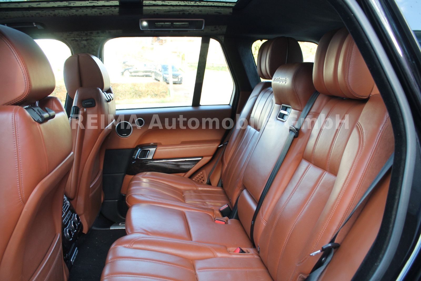 Fahrzeugabbildung Land Rover Range Rover 3,0 TDV6 mit Garantie bis 9.2026