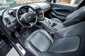 2021 Aston Martin DBX — миниатюра 12