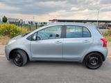 Toyota Yaris Sol  *1 HAND *Automatik*TÜV NEÜ.Motor 1,3 - Toyota Yaris: Sol