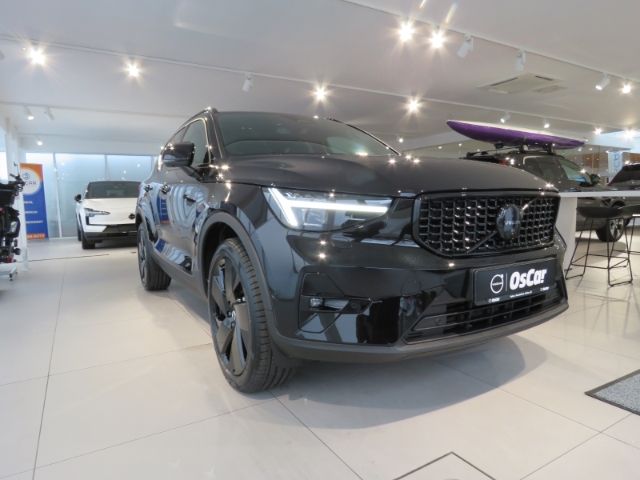 Volvo XC40 B3 Plus Black Edition Business-P. Frontsche