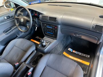 Volkswagen Passat*SZHZ*KLIMAAUTOMATIK*TÜV 092028*