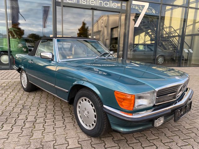 Mercedes-Benz 560 SL Roadster