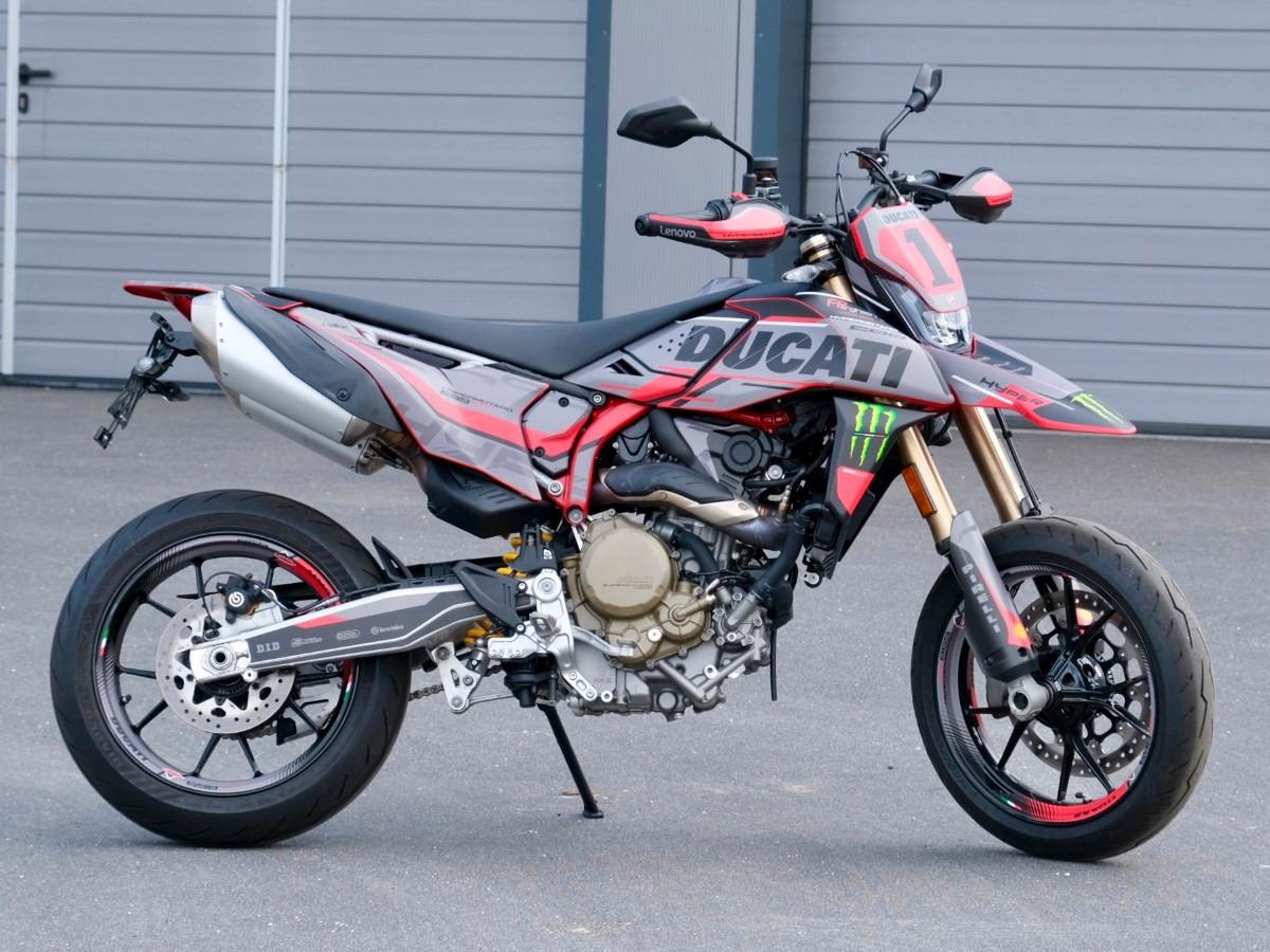 Ducati Hypermotard 698