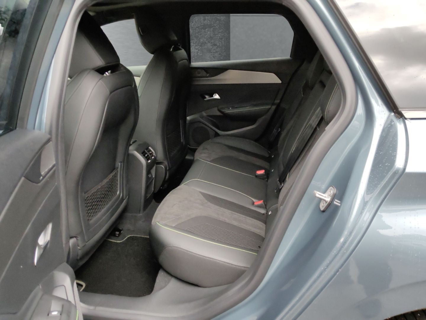 Peugeot 308 - Bild 9