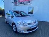 Toyota Auris Life+ 1.6 / 5.türig / Klimaautomatik/ PDC - gebrauchte Toyota Auris aus dem Jahr 2010