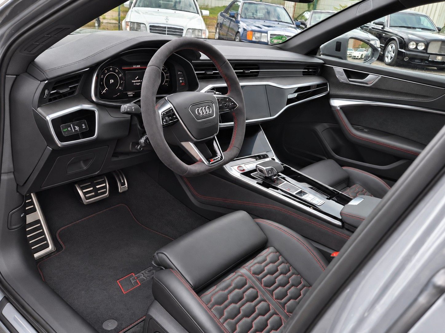 Fahrzeugabbildung Audi RS6 Avant MTM 810 PS/1.Hd/Dt./Keramik/B&O