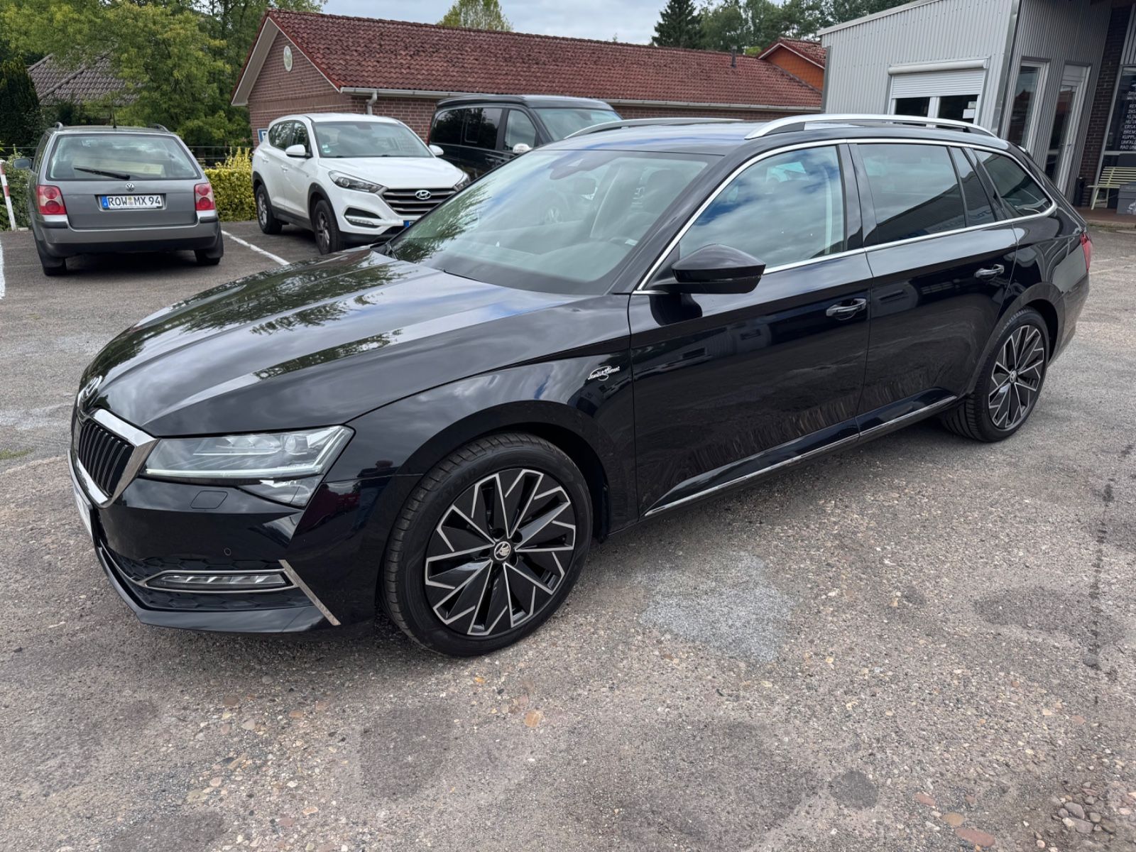 SKODA Superb Combi L&K 4x4 Rückfahrkamera/AHK