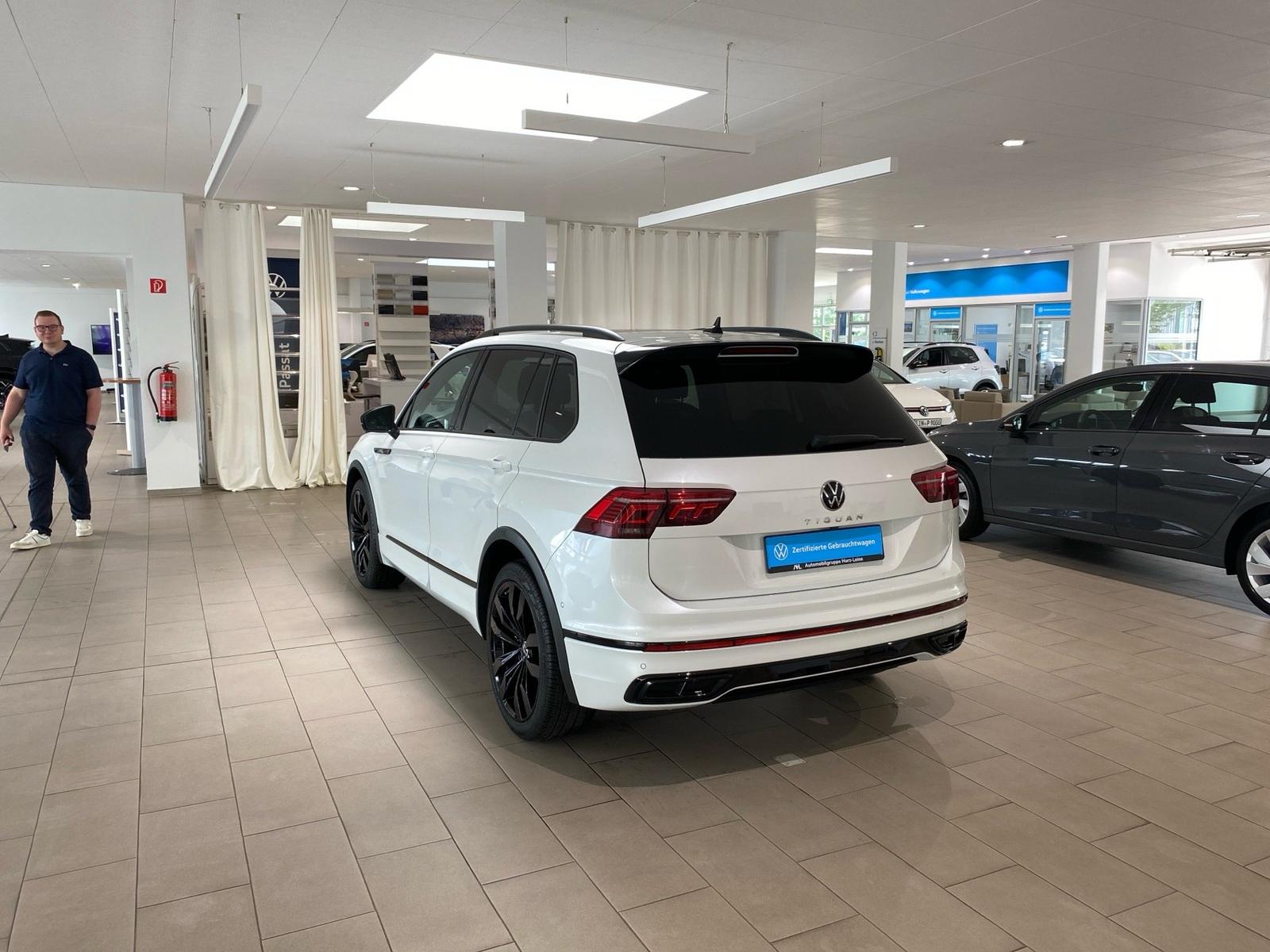 Volkswagen Tiguan 1.5 TSI R-Line BlackStyle AHK IQ.Light RF, миниатюра 4