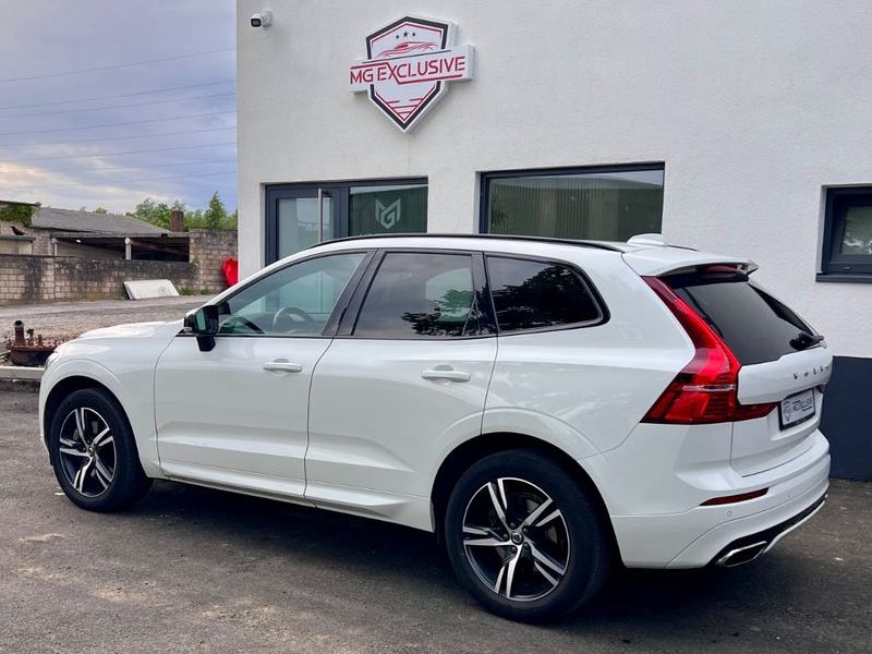 Fahrzeugabbildung Volvo XC 60 XC60 R Design AWD