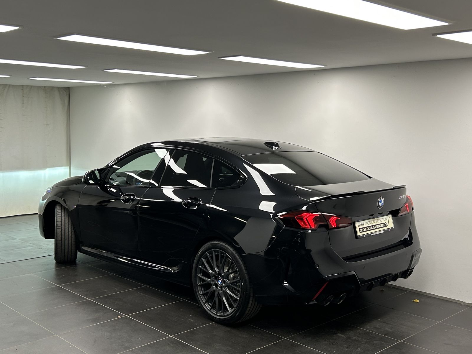 BMW M235 xDrive Gran Coupé M Sportpaket DAB Harman K foto 3