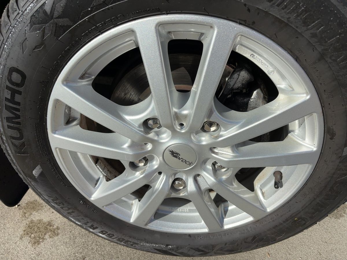 Fahrzeugabbildung Ford Transit Tourneo Custom Titanium 2.0 TDCi AHK WKR