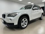 BMW X1 20 d sDrive*NAVI*PDC*KLIMA*CONNECT*LMF*USB*SH - : Geländewagen, Us