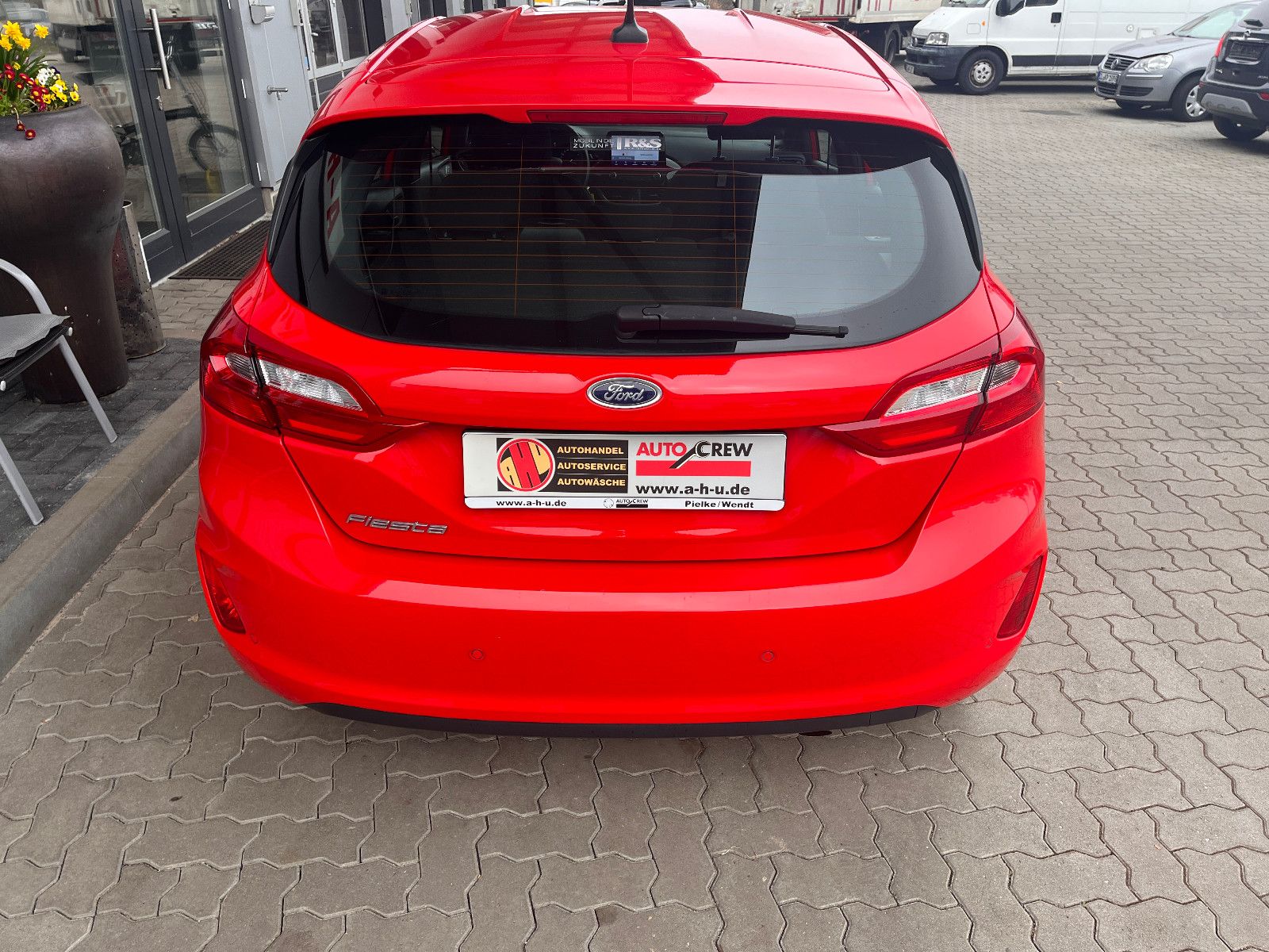 Fahrzeugabbildung Ford Fiesta Cool & Connect Navi/Sitzh./Parkpilot