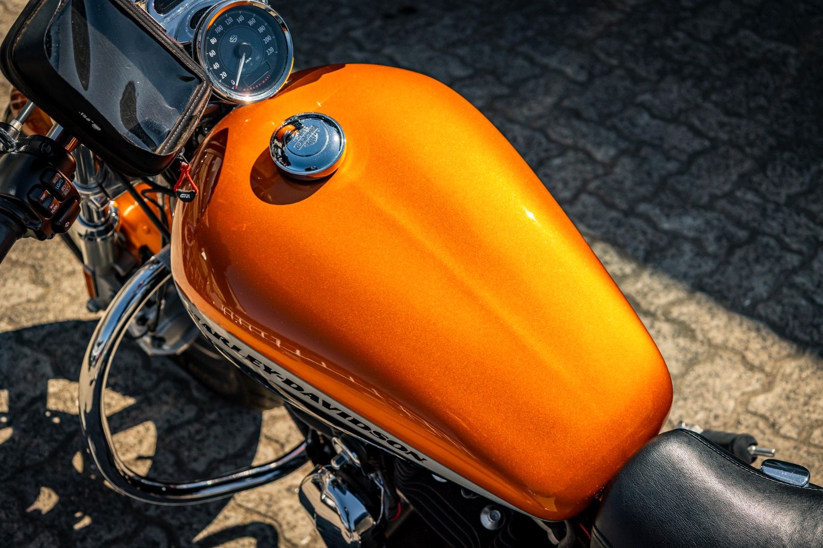 Fahrzeugabbildung Harley-Davidson XL1200CA Sportster Custom