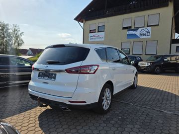 Ford S-Max - 8