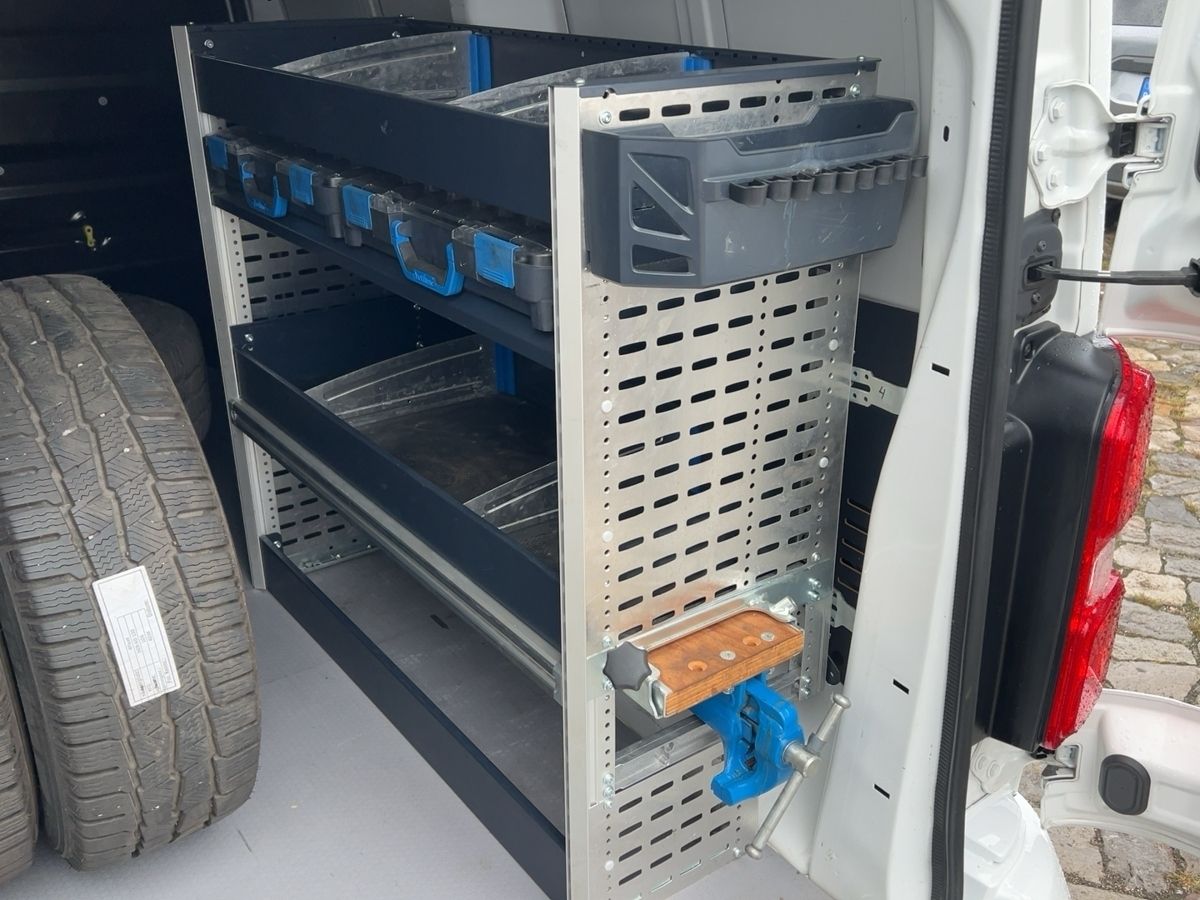 Opel Vivaro - Bild 19