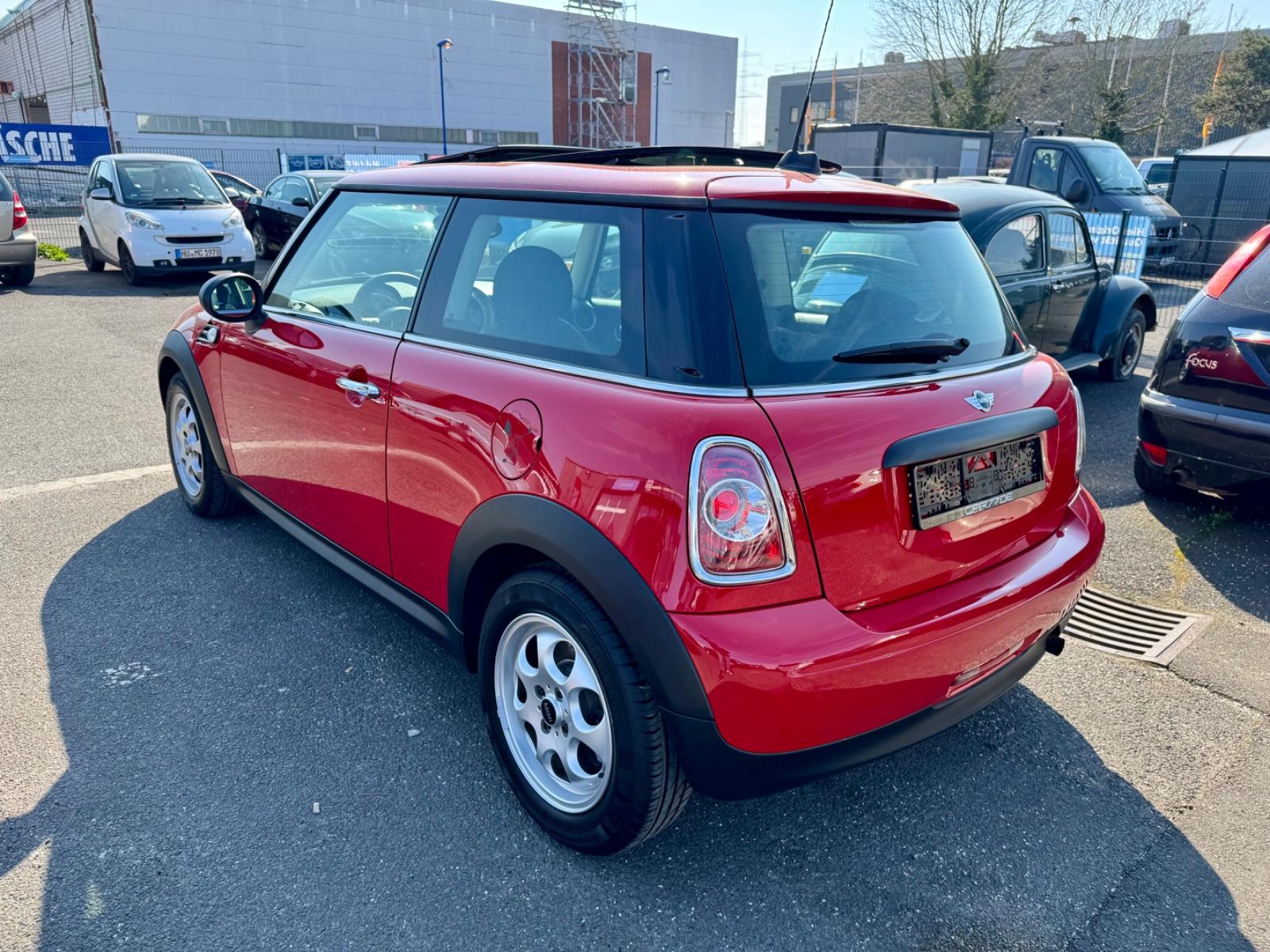 MINI Mini One 1.6 - Navi-Pano-Tempom.1Hd.