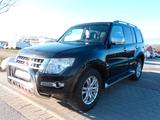 Mitsubishi Pajero 3.2DI-D Top Xenon/Automatik/Leder/TÜV NEU - gebrauchte Mitsubishi Pajero aus dem Jahr 2017