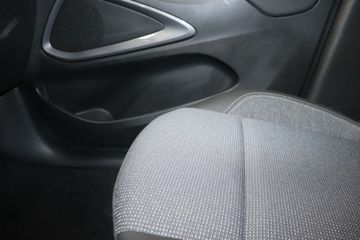 Fotografie des Opel Crossland (X) Crossland 1.2 Automatik Elegance