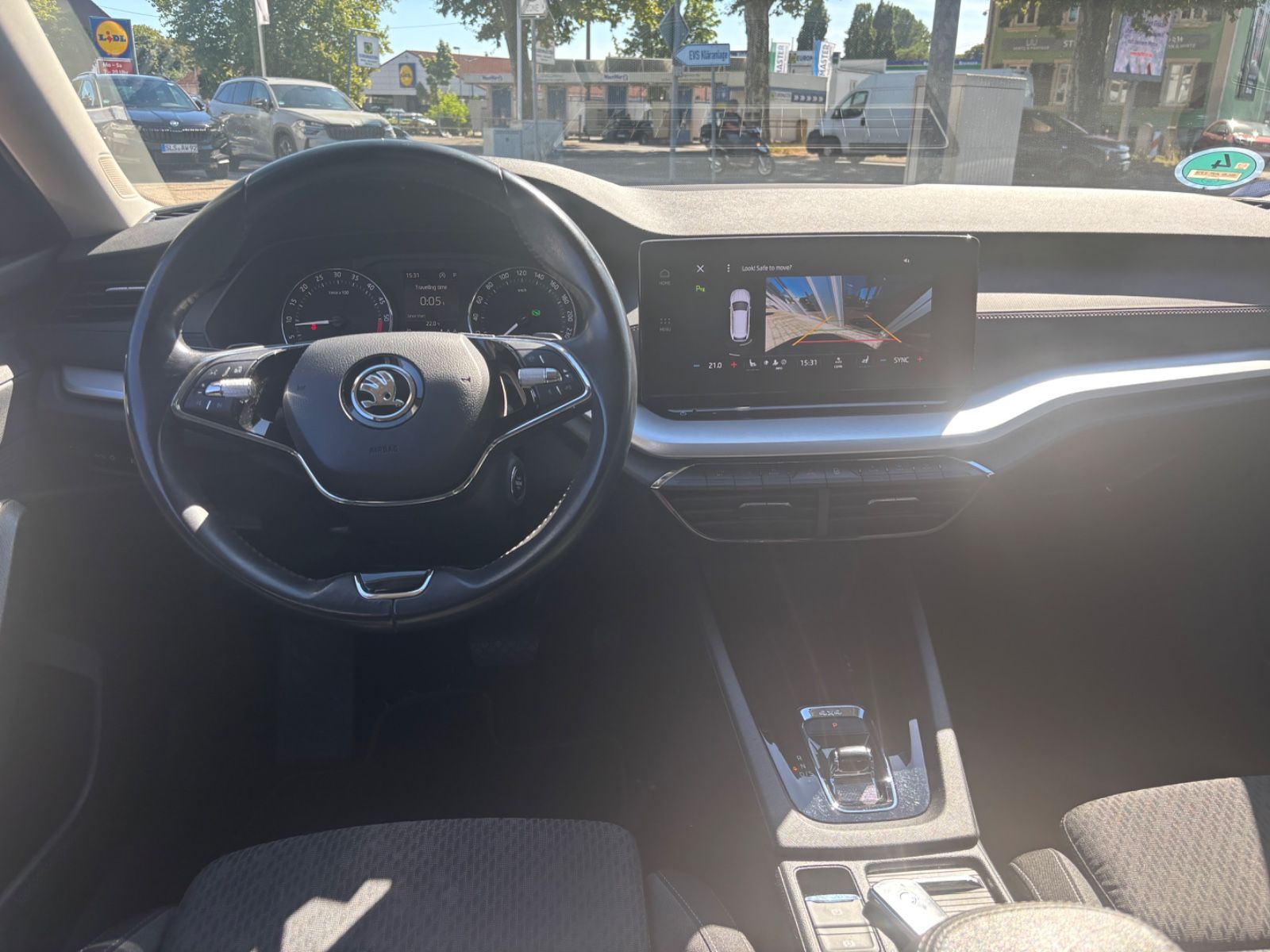 Fahrzeugabbildung SKODA Octavia Combi 2.0 TDI 4x4 KAM AHK