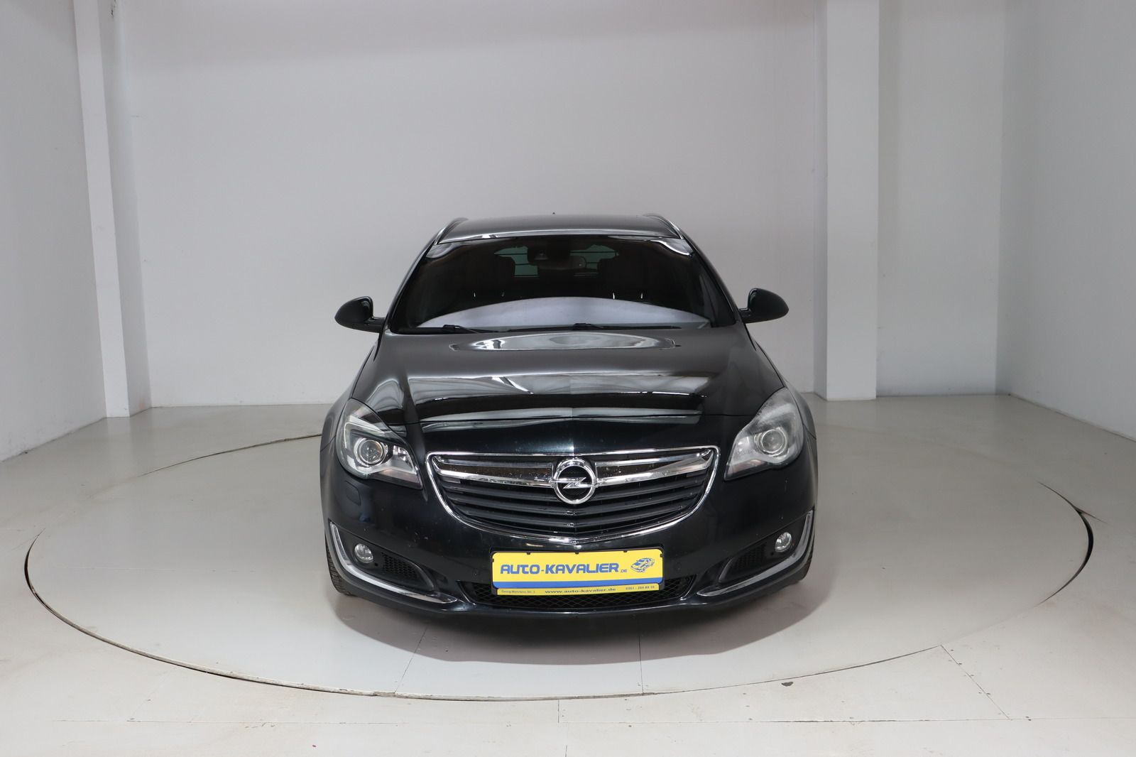 Fahrzeugabbildung Opel Insignia A Sports Tourer 2.0 CDTi Sport