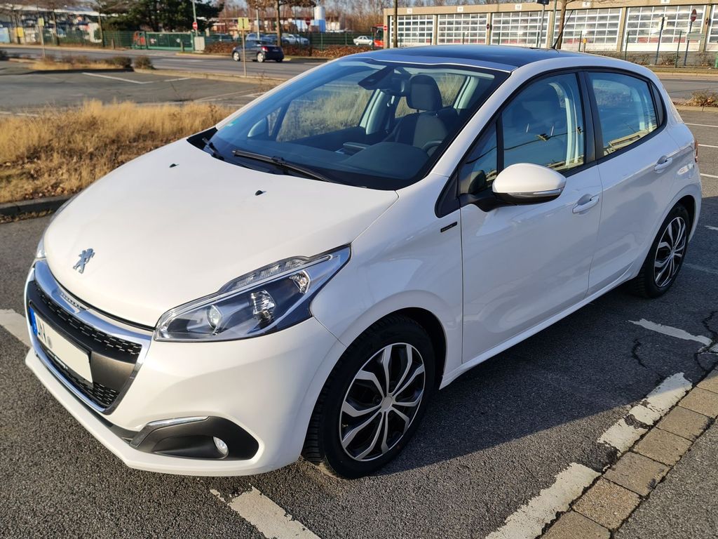 Image of Peugeot 208