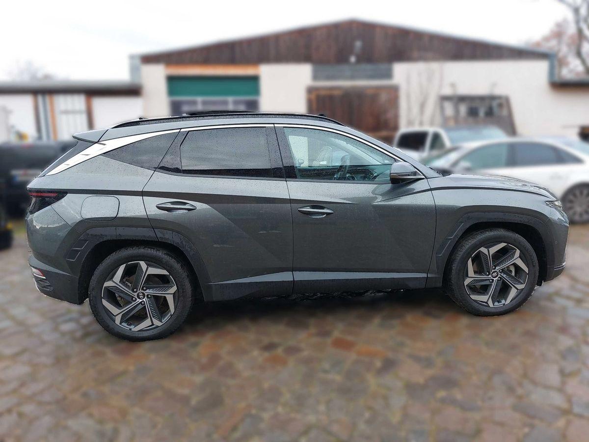 Hyundai Tucson Prime Plug-In Hybrid 4WD