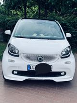 Smart ForTwo coupé 0.9 80kW BRABUS twinamic BRABUS - Smart: Kleinwagen