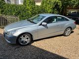 Mercedes-Benz E 350 Coupé CGI BlueEFFICIENCY AVANTG....