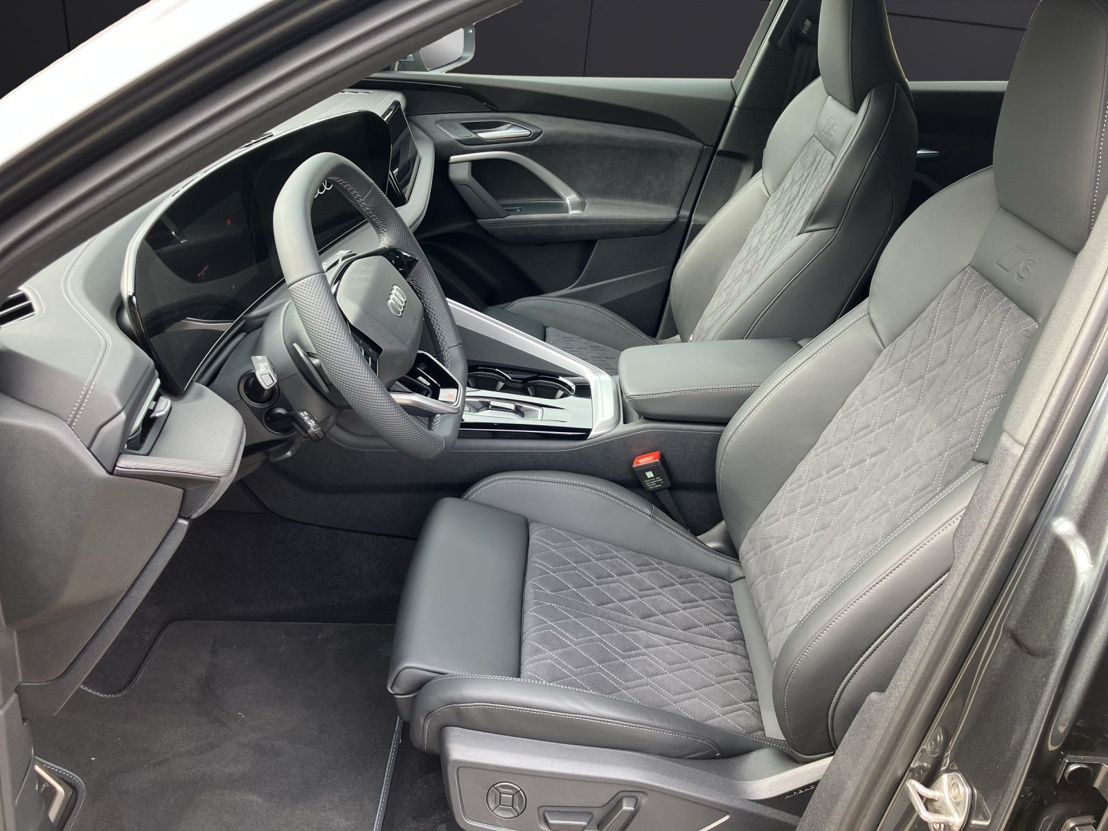 Fahrzeugabbildung Audi Q5 2.0 TDI quattro S line MATRIX AHZV ACC NAVI