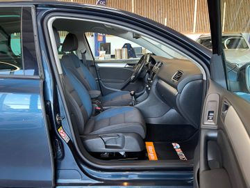 MYAUTOCENTER – Gebraucht- und Jahreswagen mit Werkstattservice in Pfaffenhofen Volkswagen Golf VI Team *Klima*SHZ*CD-Wechsler*