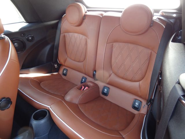 Fahrzeugabbildung MINI Cooper Cabrio/2.Hd/Leder/Navi/PDC/SitzH/H&K/
