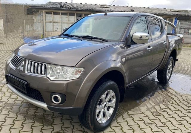 Mitsubishi L200*Aut*Leder*Ahk*4 MAL 4*5Sitze*Alufelgen