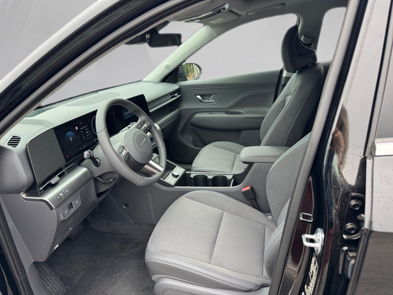 Fahrzeugabbildung Hyundai KONA PRIME *Technik-Pak.* *PANO*BOSE*SHZ*LHZ*ZV*