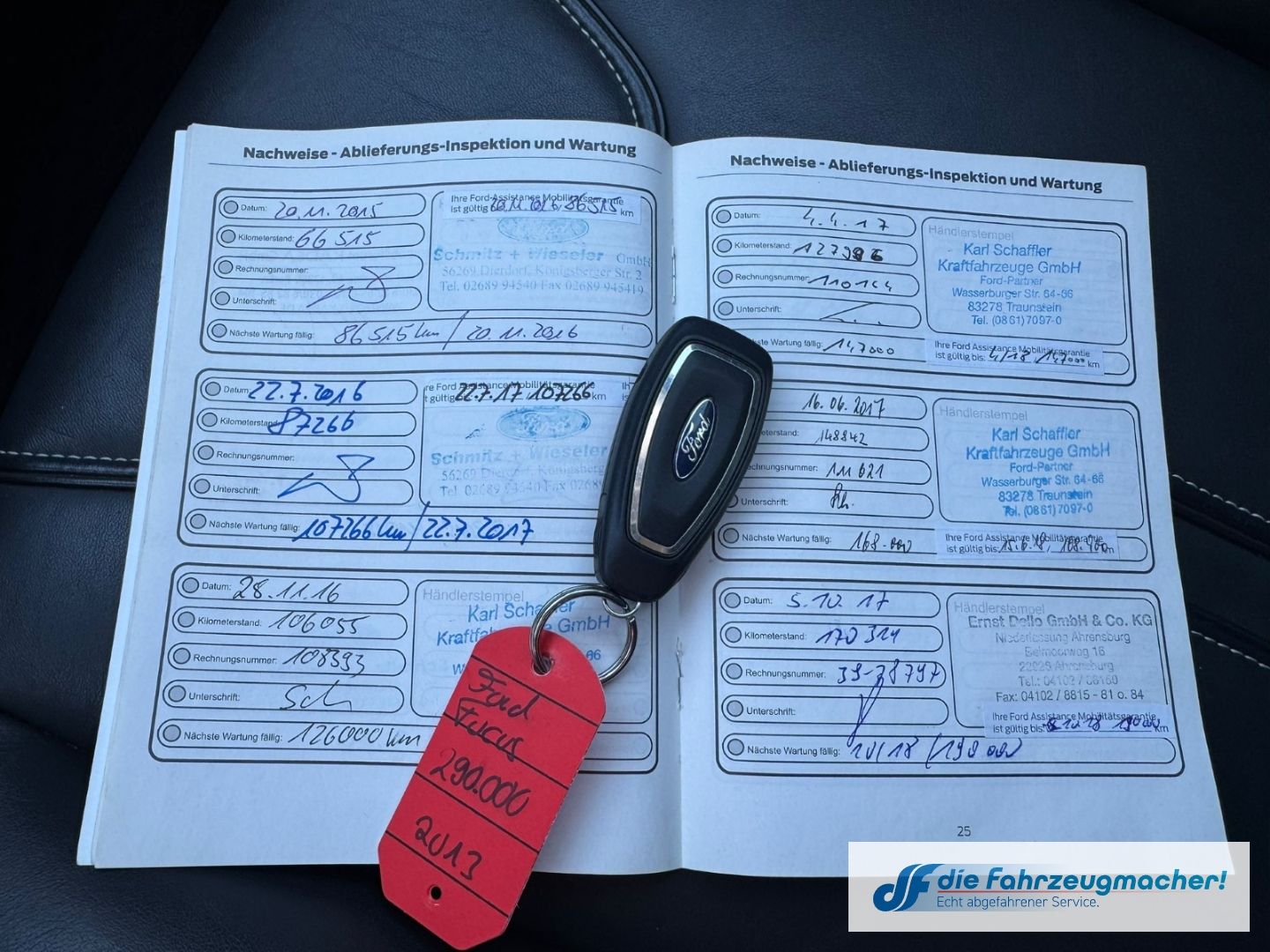 Fahrzeugabbildung Ford Focus Turnier Titanium Navi Leder *EXPORT